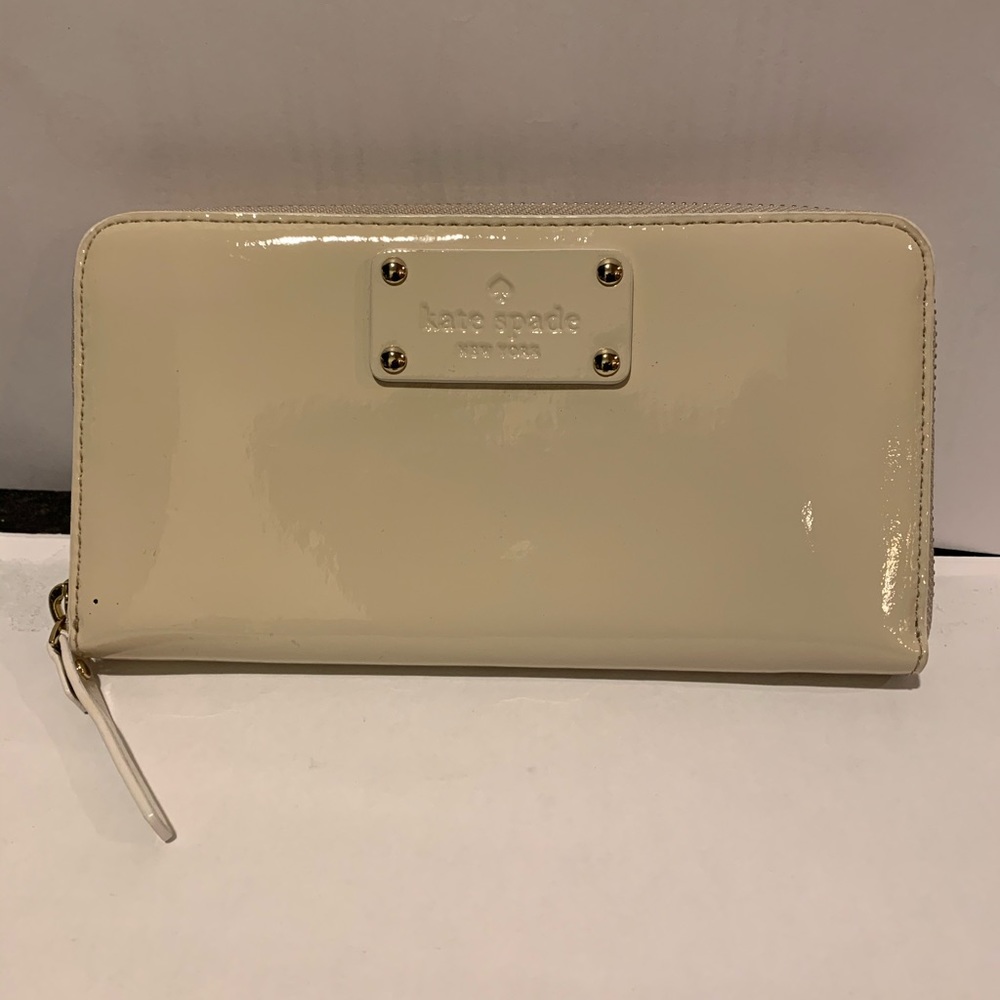 NEW Kate Spade Wallet